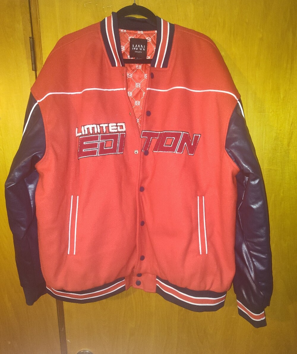 BoohooMan Limited Edition Red Varsity Jacket with Black Sleeves